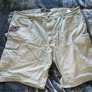 Wrangler Shorts 44 Green/Olive Riggs Workwear Rugged Cargo Pocket Short Men's